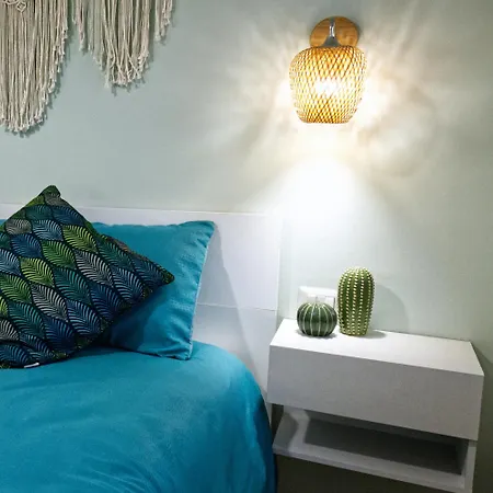 3 Passi Da Metro Marconi Apartmán *